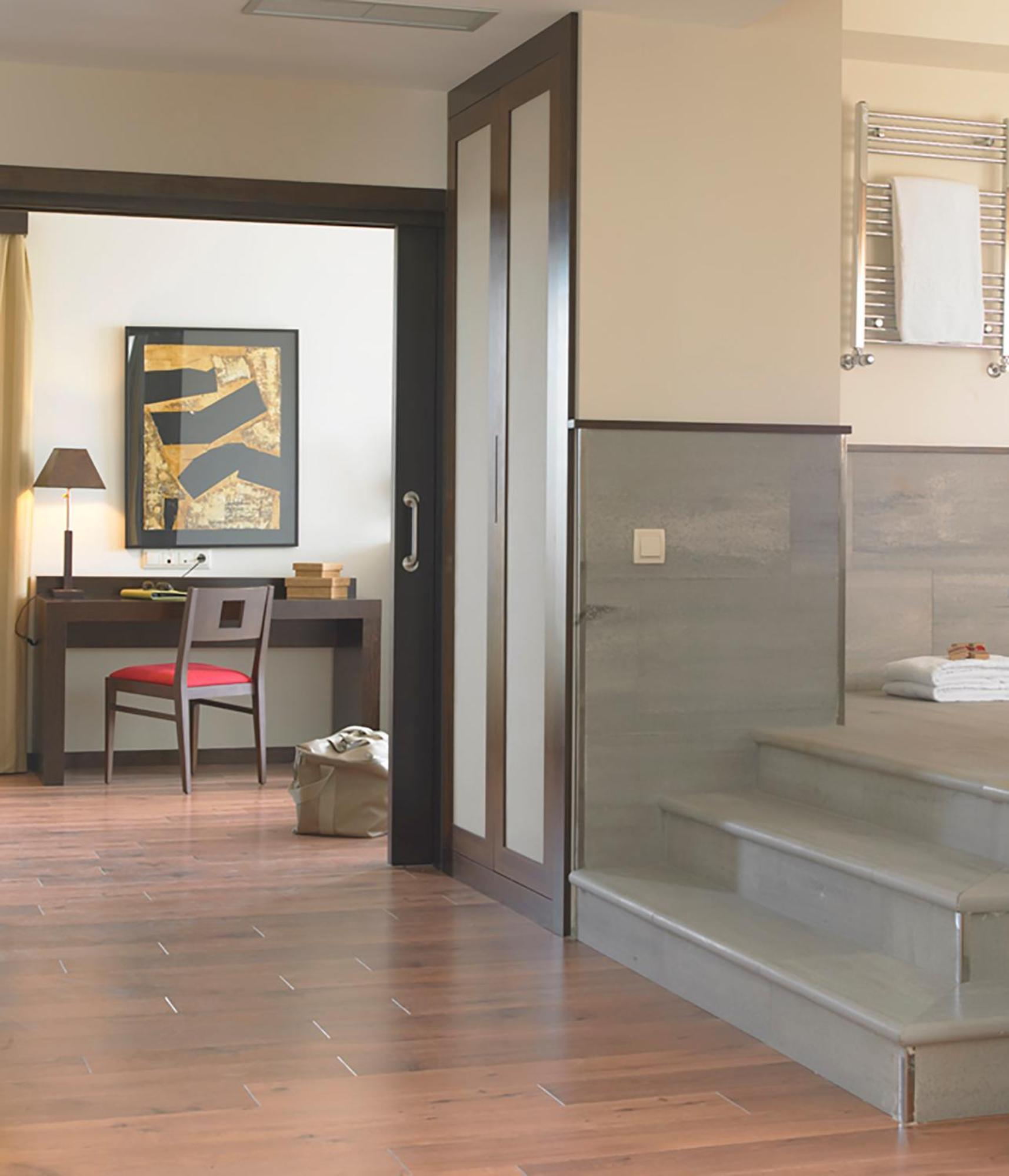 Hotel Isla de La Garena Alcala de Henares Bagian luar foto