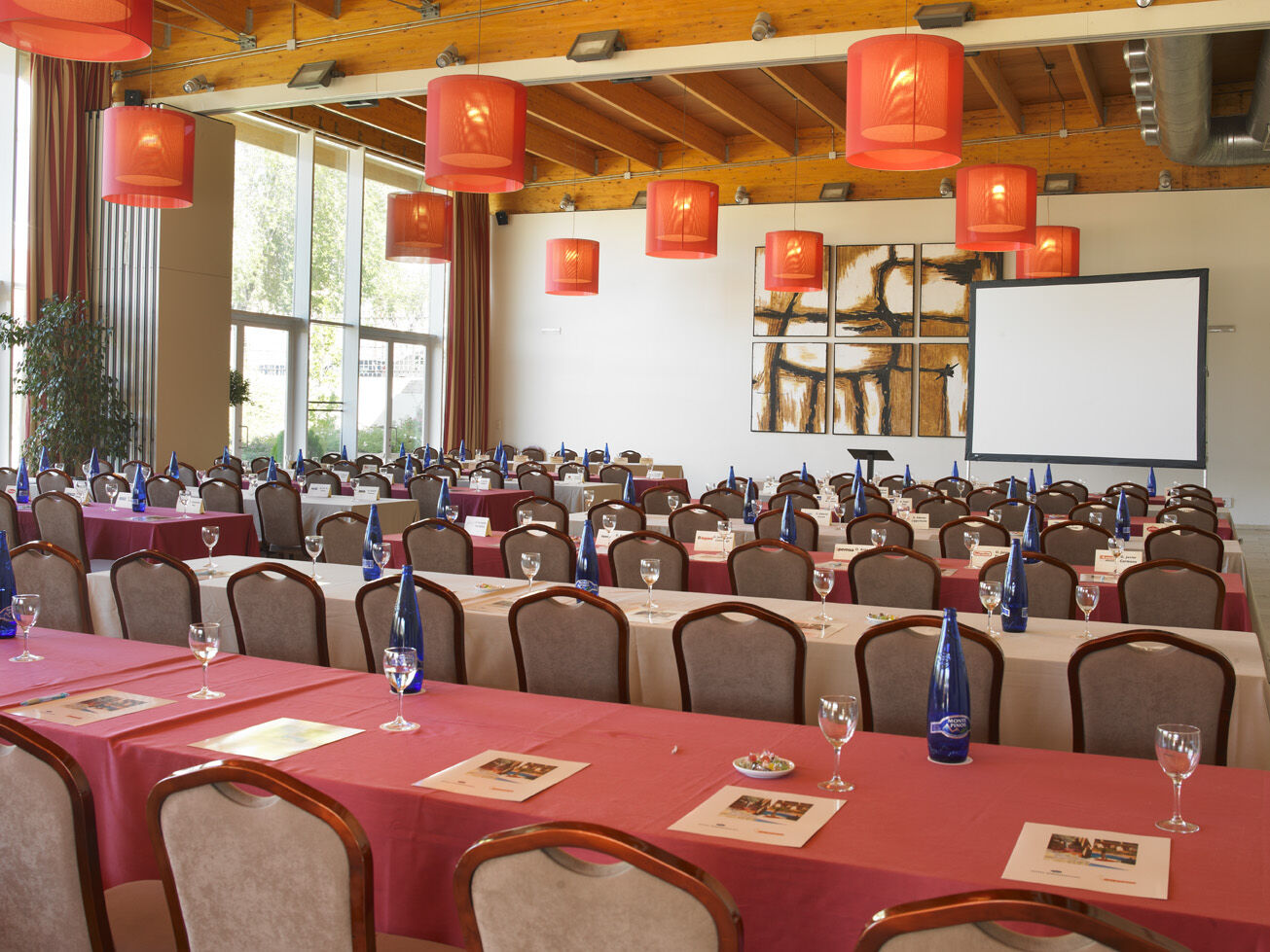 Hotel Isla de La Garena Alcala de Henares Bagian luar foto